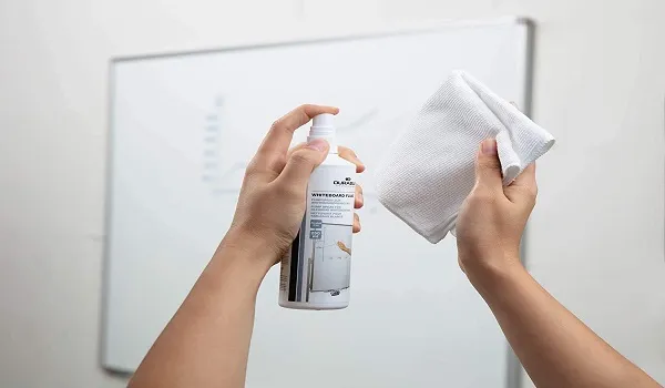 چطور از تغییر رنگ سطح تخته جلوگیری کنیم؟