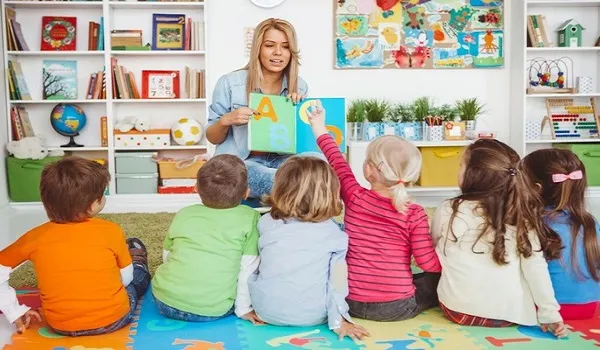 10 بازی برای آموزش زبان انگلیسی به کودکان