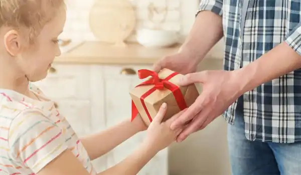 جایزه برای دانش آموزان ابتدایی