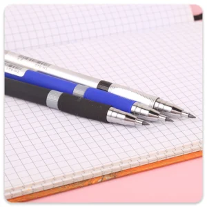 اتود 2 میل طراحی دانشجویی