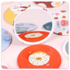 آینه جیبی گرد کیوت (مدل رندوم)