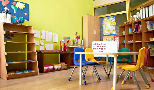 چرا تزیین کلاس اول اهمیت روانی و آموزشی دارد؟