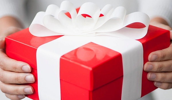 بهترین ایده‌های هدیه روز کارمند